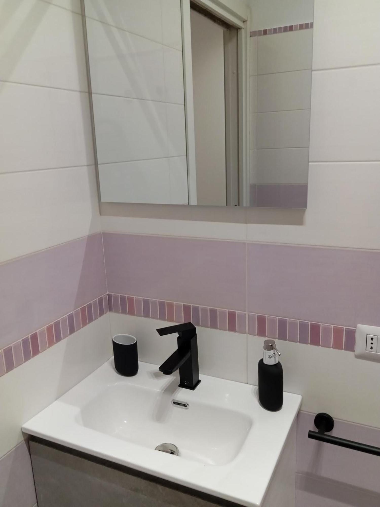 Grace's House Trastevere With Private Bathroom Gasthof *