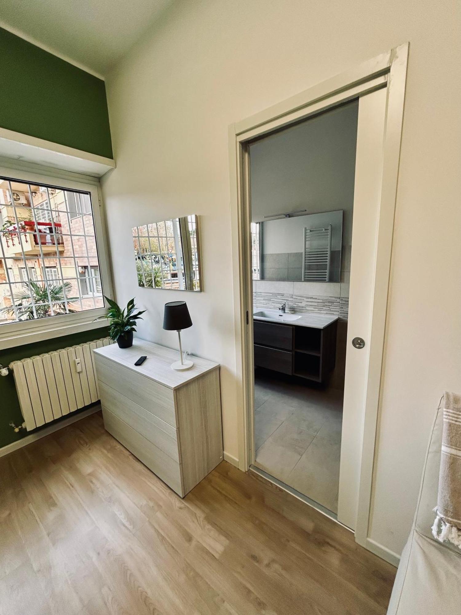 Grace's House Trastevere With Private Bathroom Gasthof *